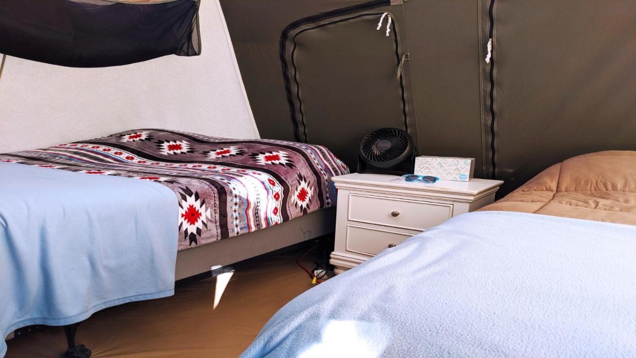 Funstays Glamping Setup Tent In Rv Park #4 Ok-T4 Moab Exteriér fotografie