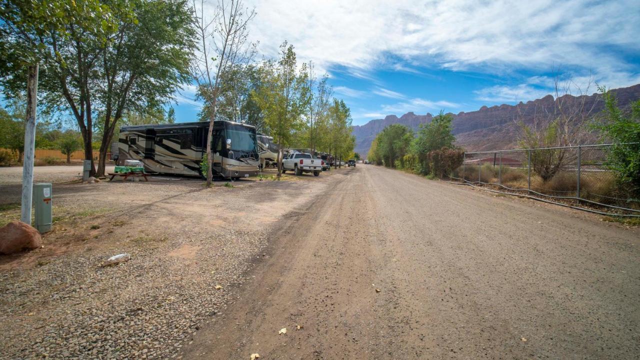 Funstays Glamping Setup Tent In Rv Park #4 Ok-T4 Moab Exteriér fotografie